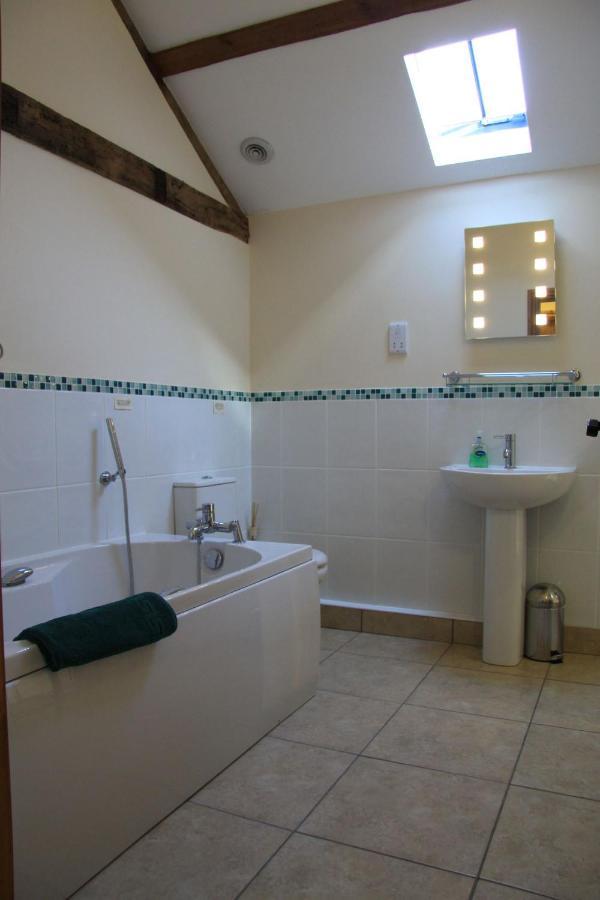 The Granary Self Catering Cottage شروزبري المظهر الخارجي الصورة